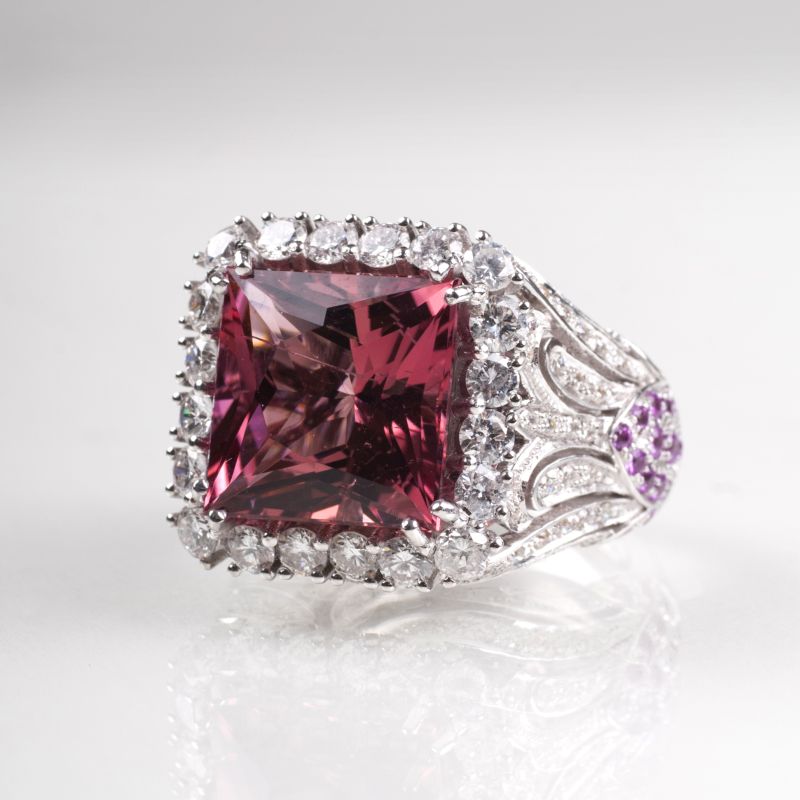 A very fine rosa tourmaline diamond ring with pink sapphires - image 2