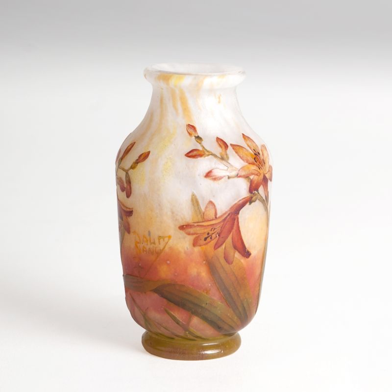 A miniature vase with lilies - image 2