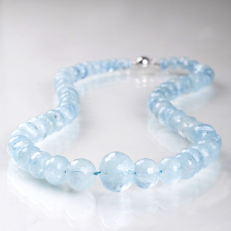A aquamarine necklace