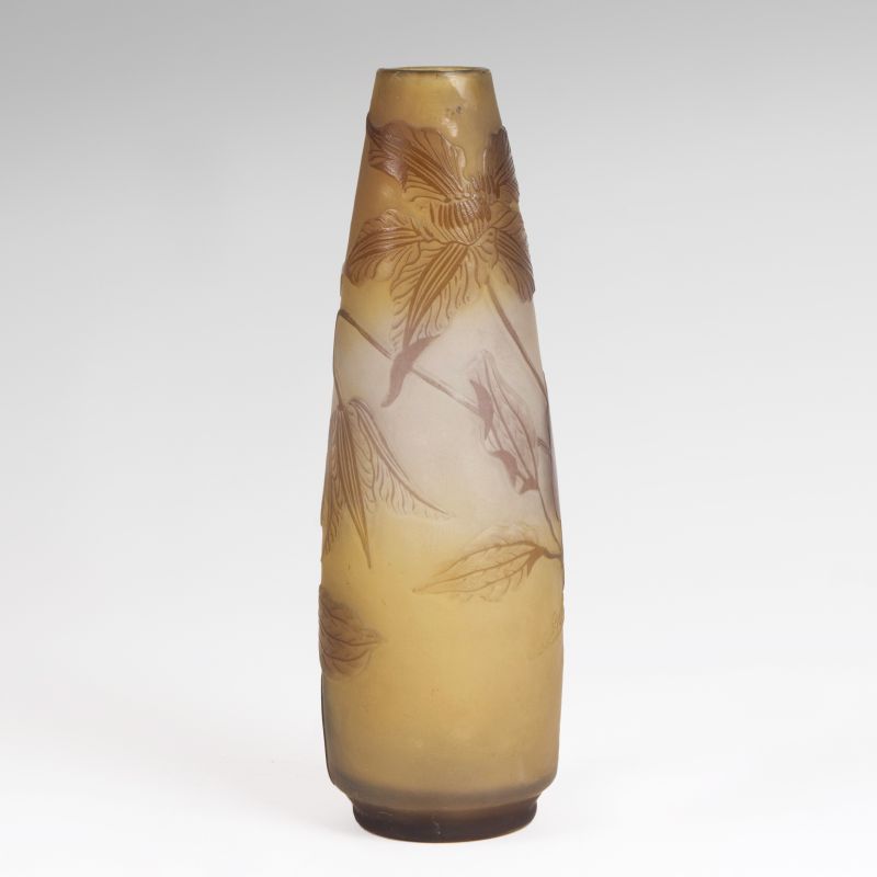 Große Vase mit Clematis-Dekor - Bild 1