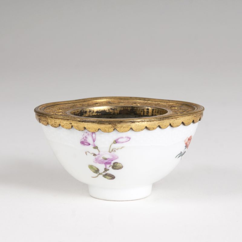 A porcelain miniature bowl with flowers - image 2