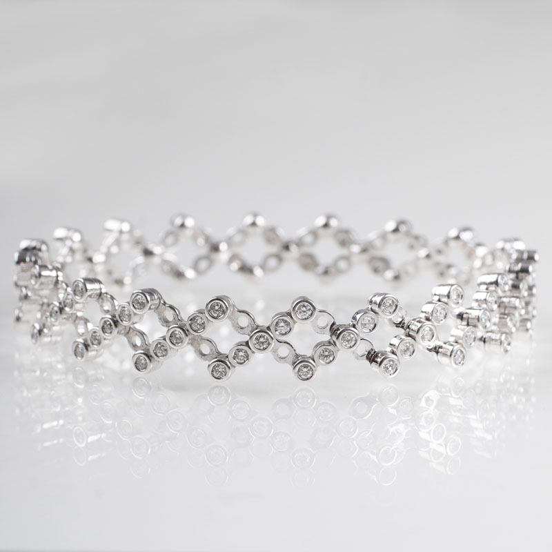 A modern diamond ring resp. bracelet by Jeweller Sönnichsen - image 2