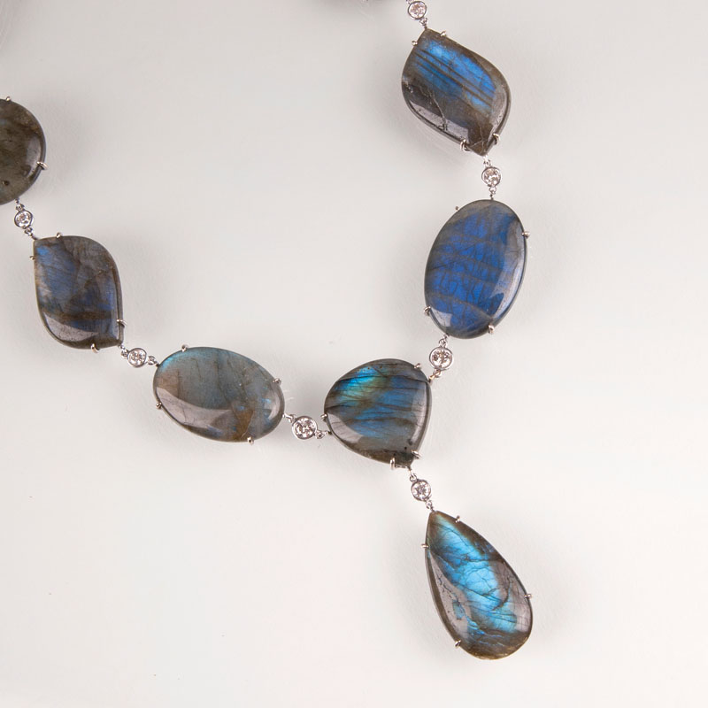 An extraordinary necklace with labradorith and diamonds
