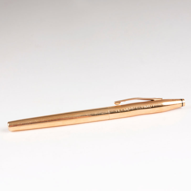 An elegant Cross fountain pen