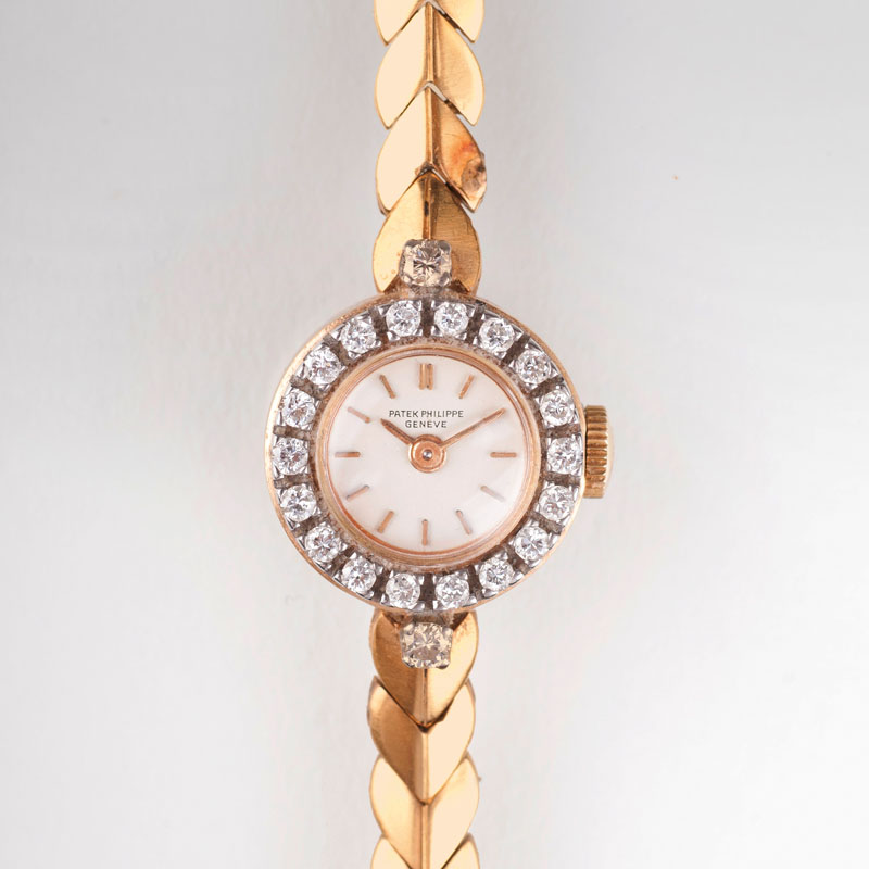 Vintage Damen-Armbanduhr mit Brillanten