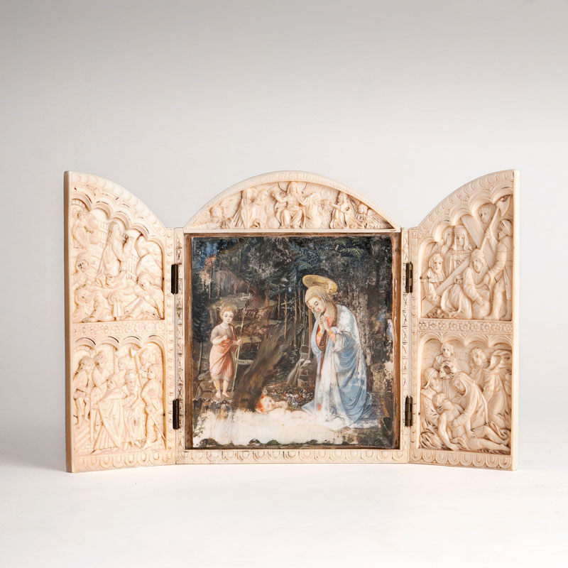 Kleines Elfenbein-Triptychon 'Maria in Anbetung des Kindes'