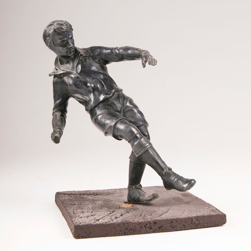 A sculpture 'Football Player'