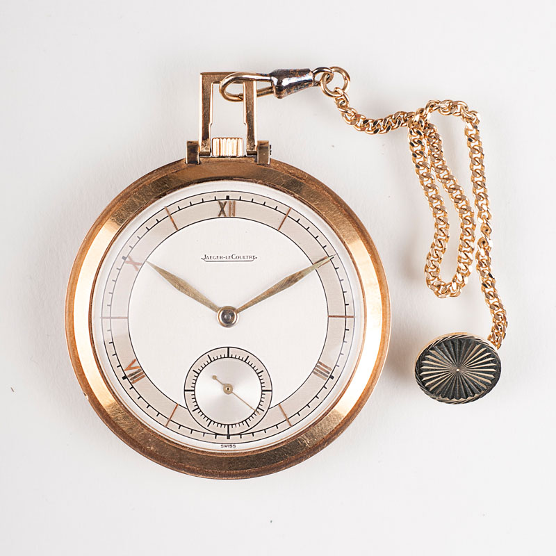 A Tail-Coat pocket watch with chain