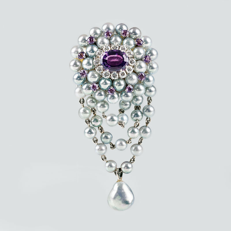 Perlen-Amethyst-Brosche mit Brillant-Besatz