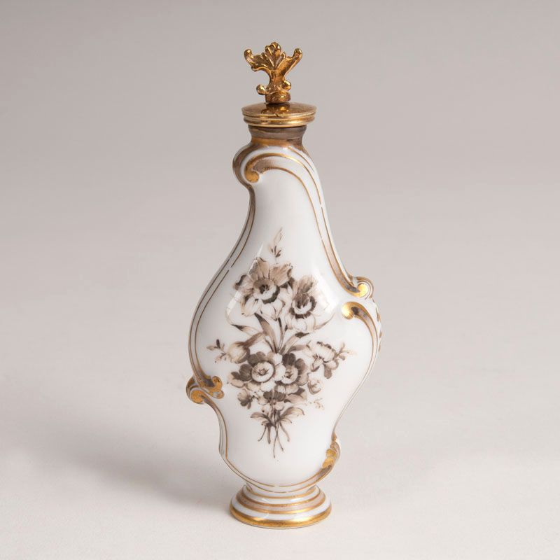 A porcelain perfume flacon with putto - image 2