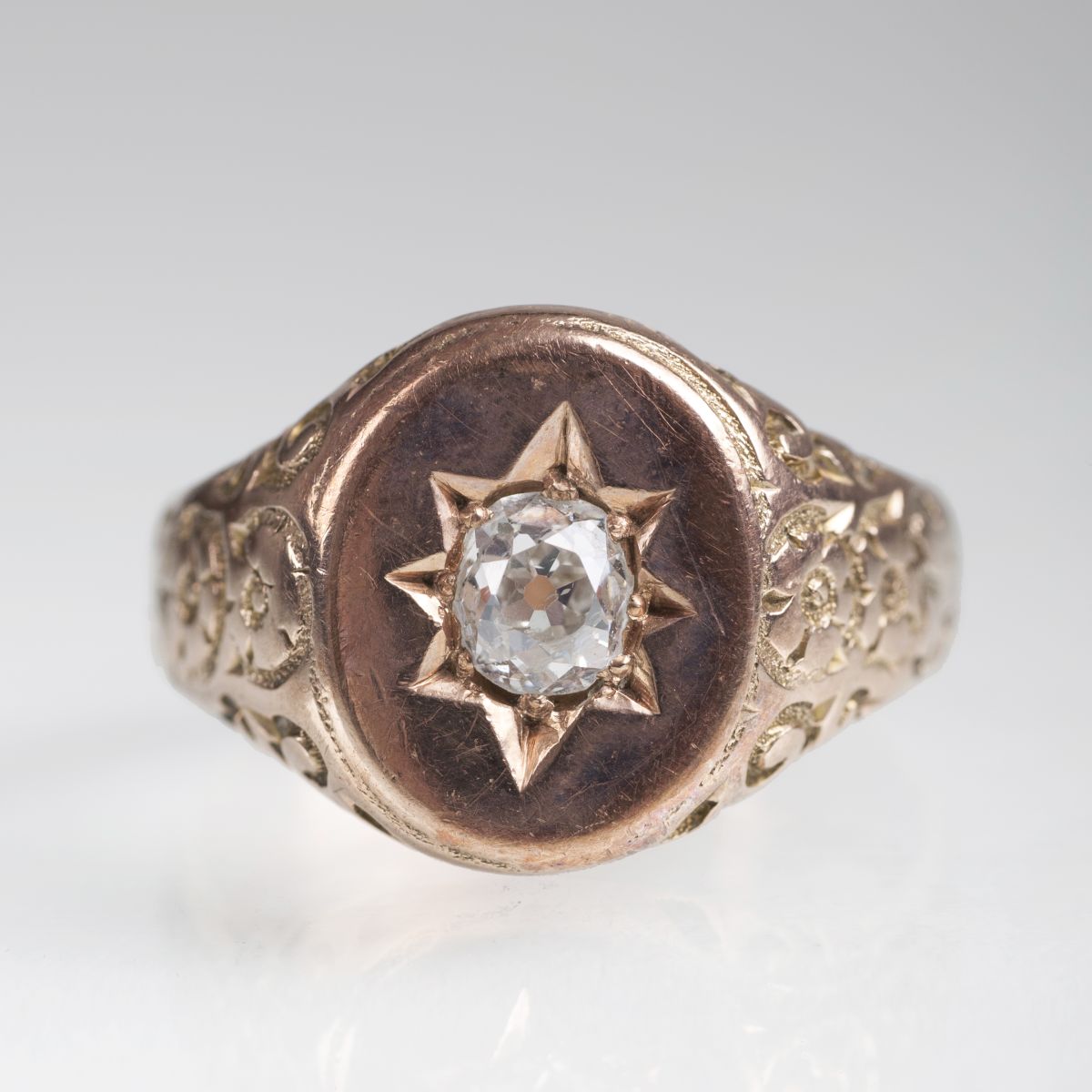 An antique old cut diamond ring