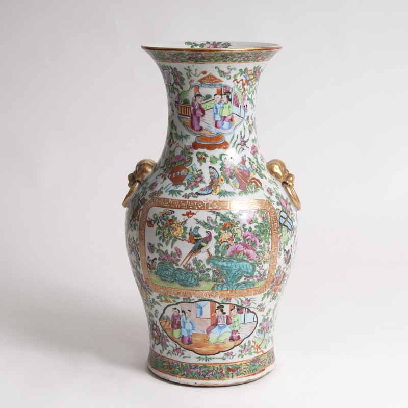 A 'Famille rose' Vase in Kanton style - image 2