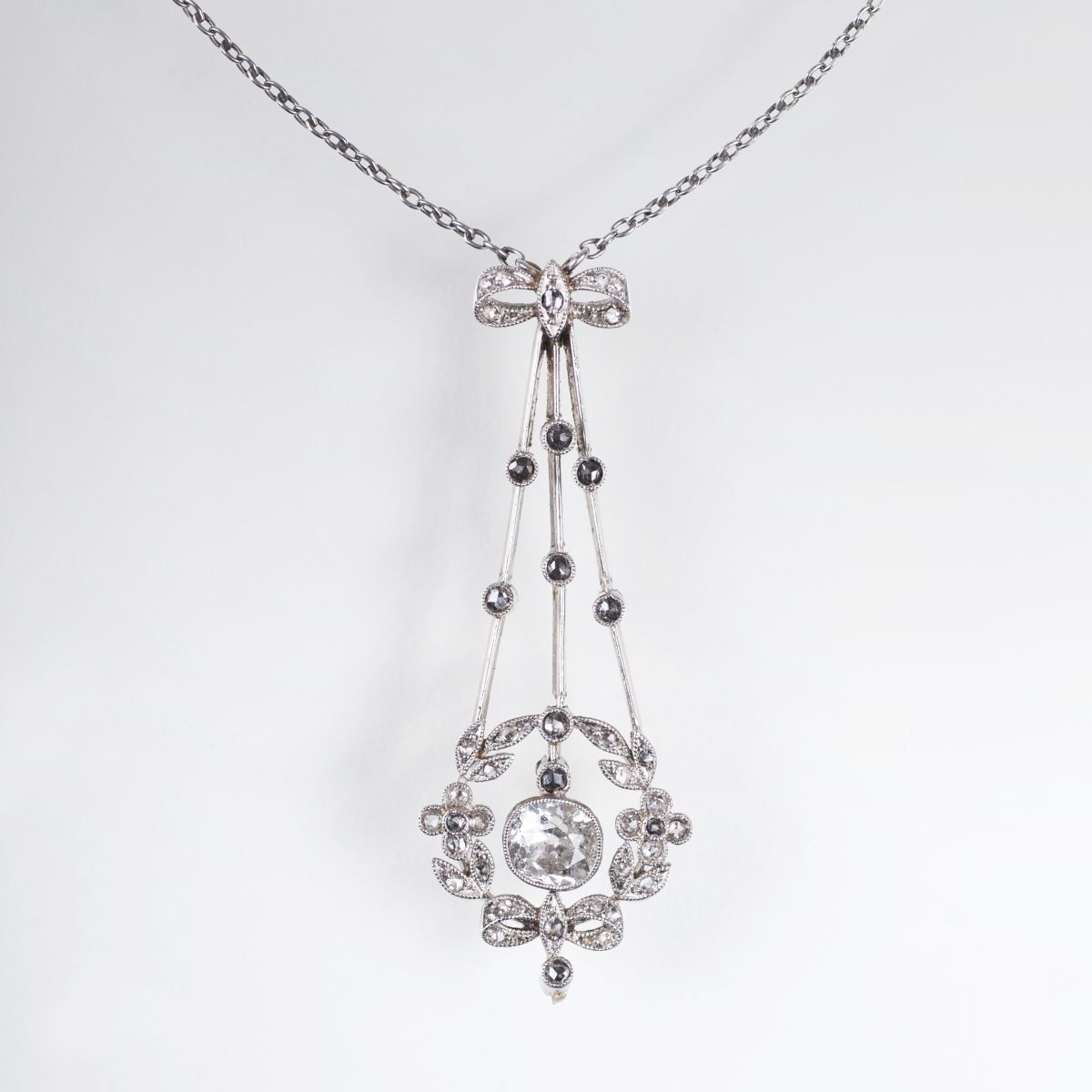 Russisches Jugendstil-Diamant-Collier