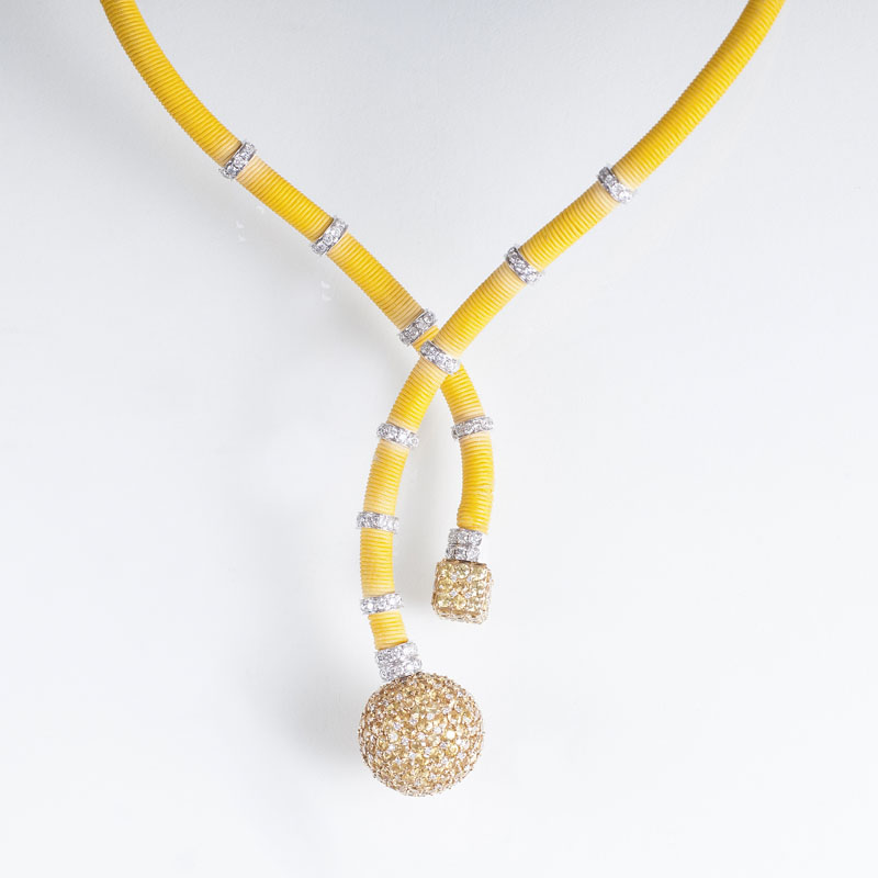 Außergewöhnliches, modernes Collier mit gelben Saphiren und Brillanten