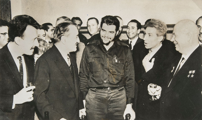 Che Guevara and Nikita Khrushchev