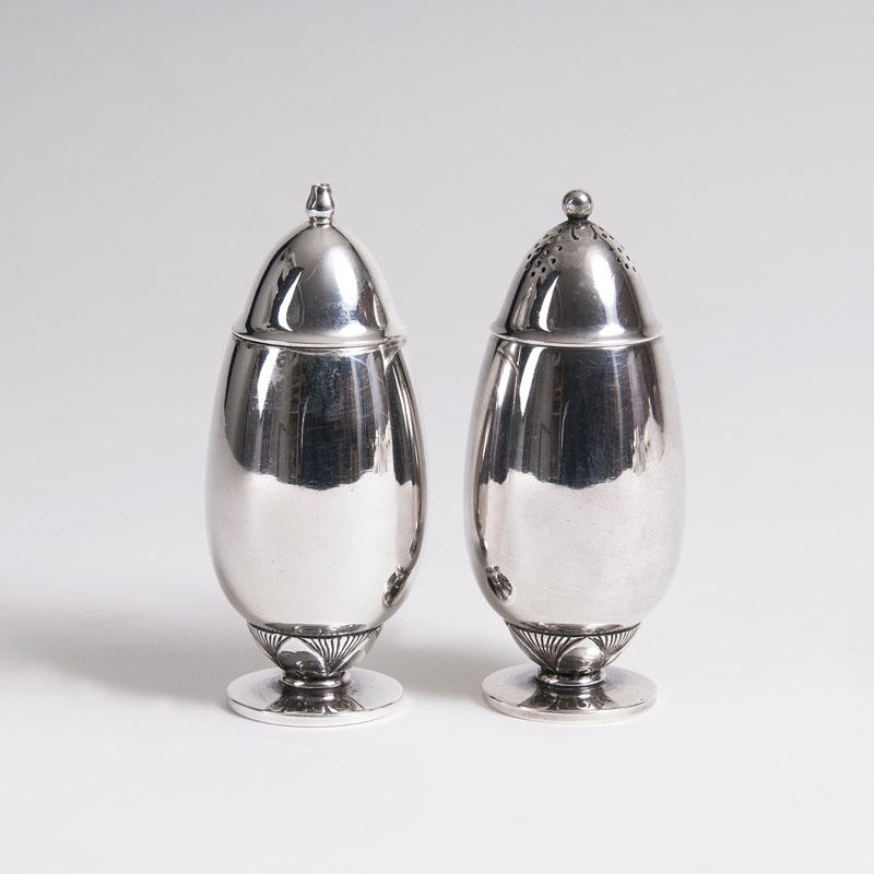 A pair of Art Déco spice casters, No. 629 C