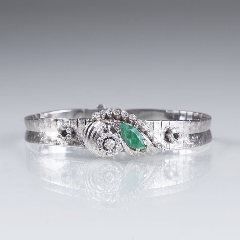A Vintage bracelet with diamonds and emerald