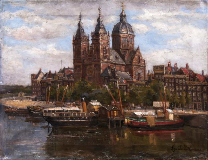 Prins Hendrikkade with St. Nicolaas Church in Amsterdam