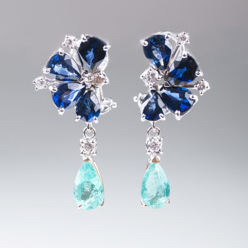 A pair of sapphire emeralds earrings