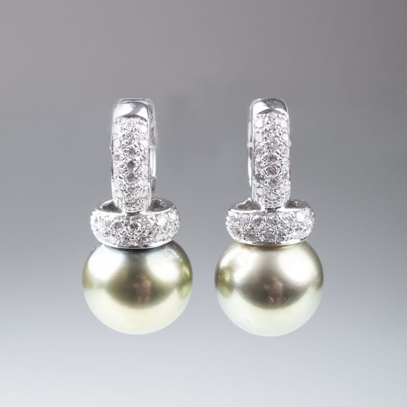 A pair of Tahiti pearl diamond earrings