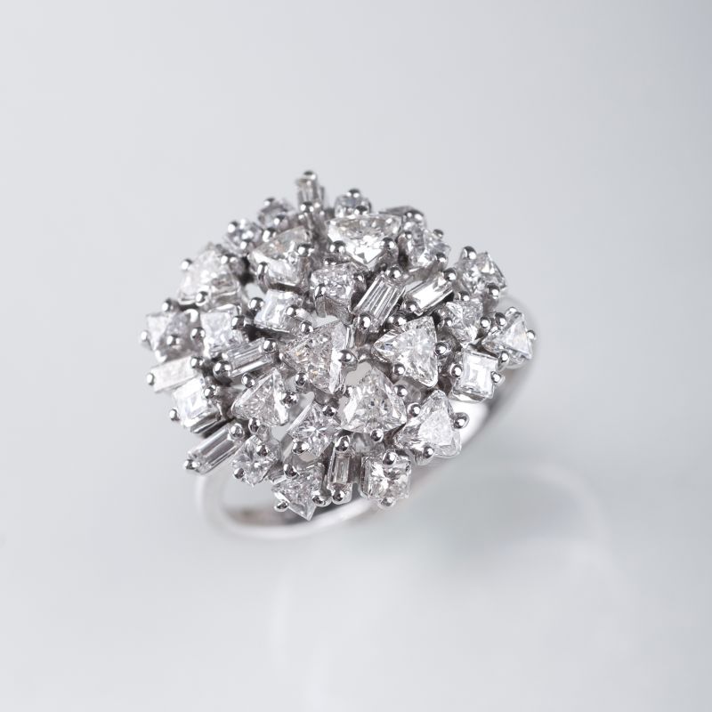 An elegant, fine diamond ring