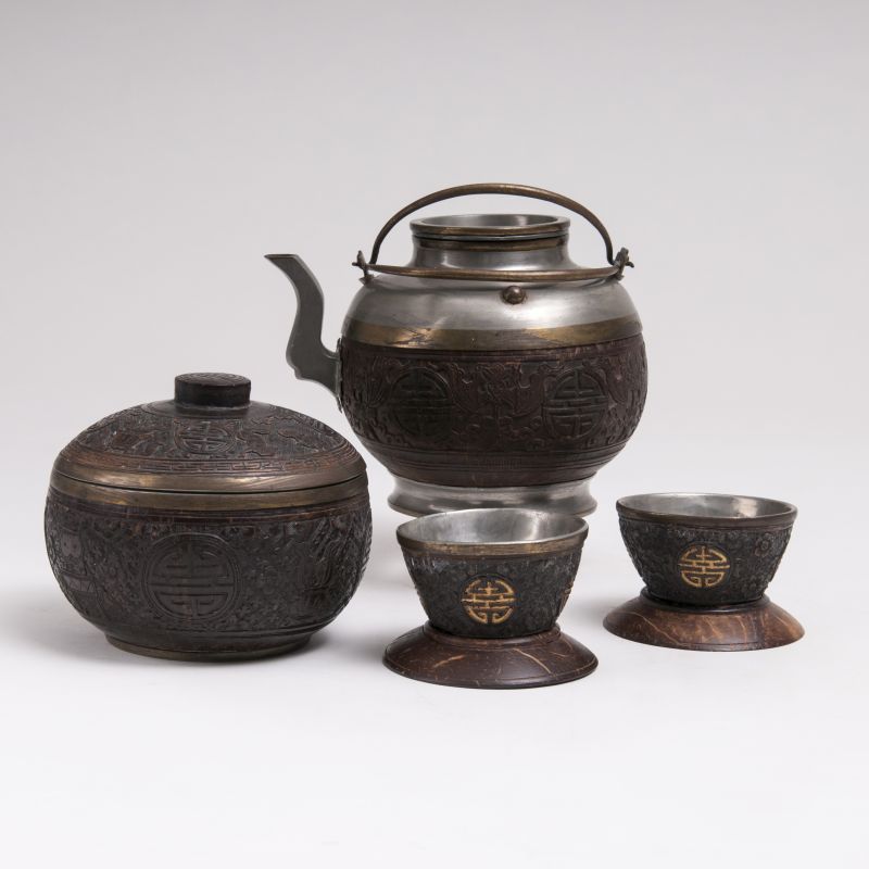 Chinesisches Tee-Set aus Kokosnuss und Zinn