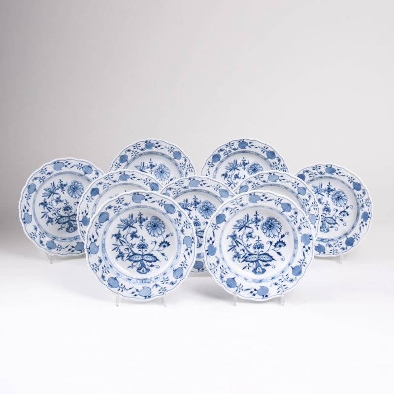 A Set of Nine Soup Plates 'Onion Pattern'