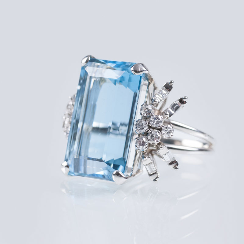 A vintage aquamarine diamond ring