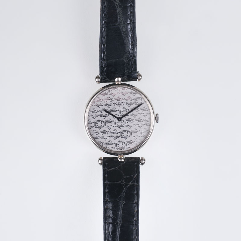 A lady's wristwatch