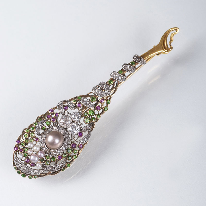 Belle Epoque Diamant-Perl-Brosche mit Peridot- und Rubin-Besatz