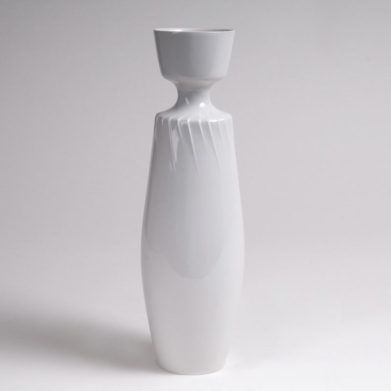 A Vase 'Ikarus'