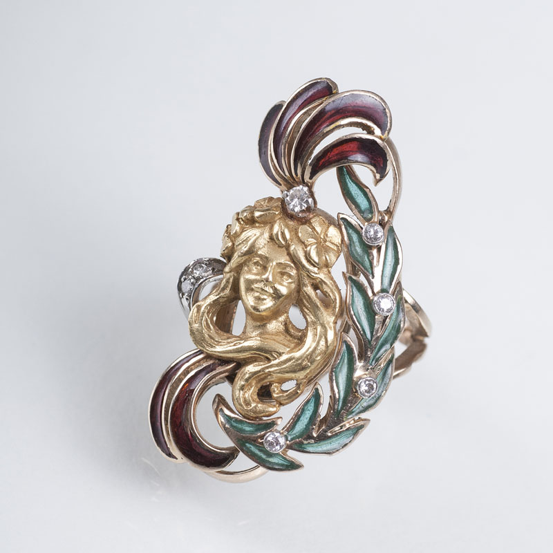 Französischer Art Nouveau Goldring 'Damenbildnis'