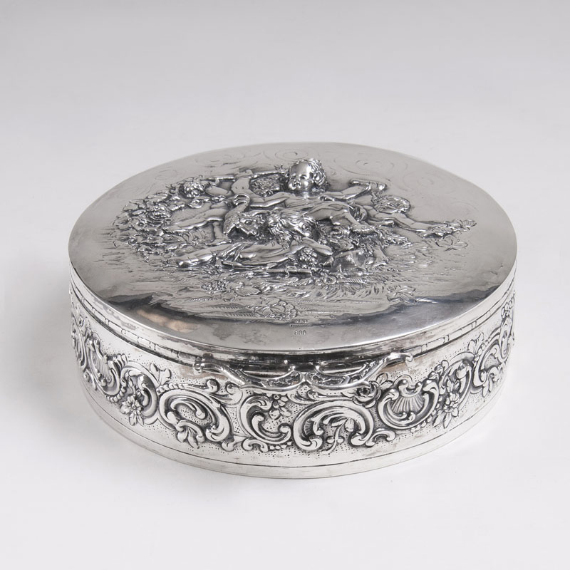 An Imposant Lidded Box with Putti-Scenery - image 2