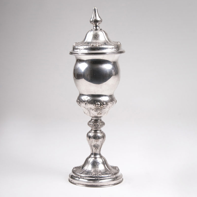 A Lidded Goblet with a Floral Decor