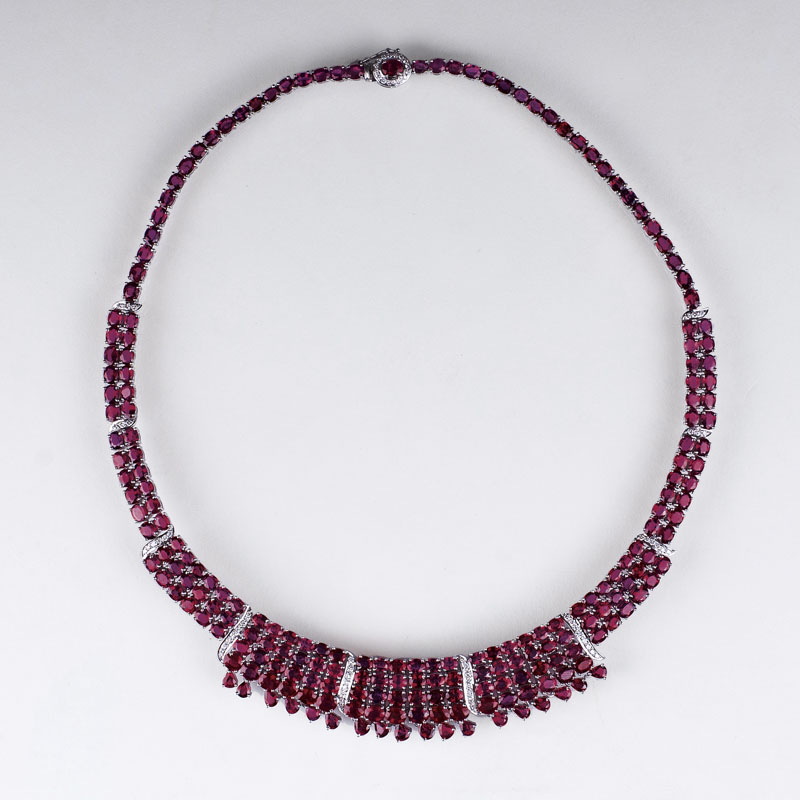 A colour-fine elegant ruby diamond necklace