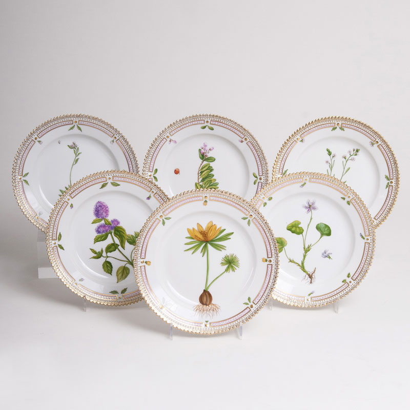 A Set of 10 'Flora Danica'  Bread Plates