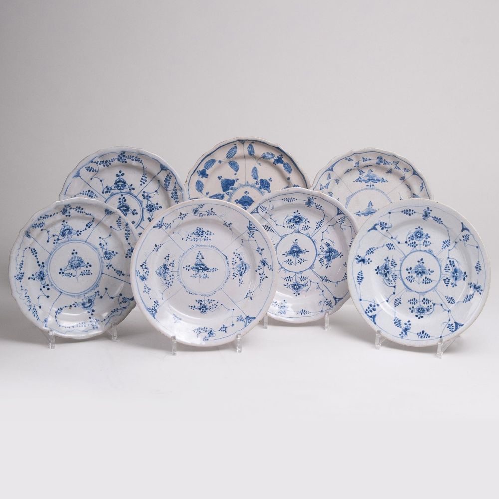 Seven Faience Plates 'Blue Strawflower'