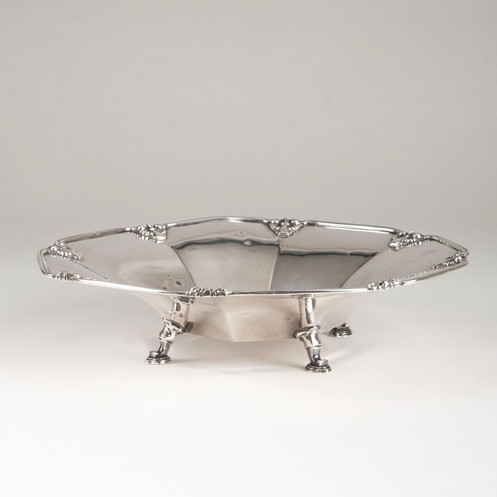 A Bowed English Bowl