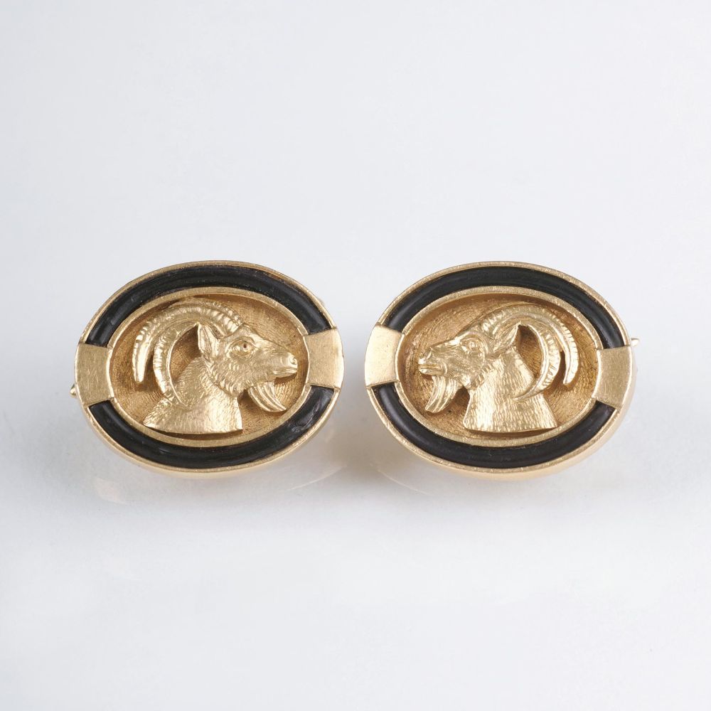 A Pair of Gold Cufflinks with Ram Heads