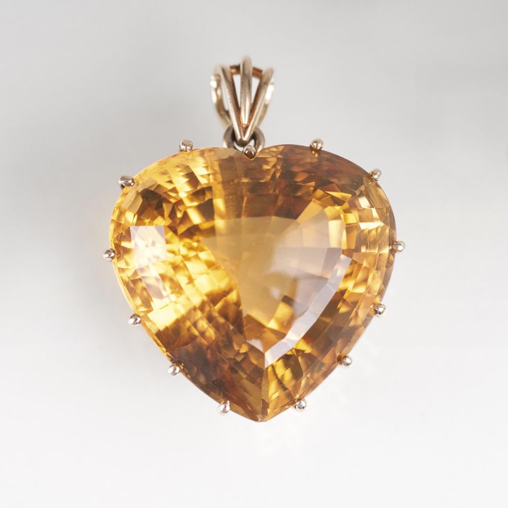 A large, heartshaped Citrine Pendant