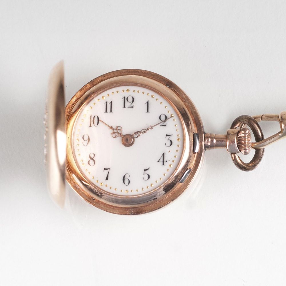 An Art Nouveau Ladie's Watchpendant with Diamonds