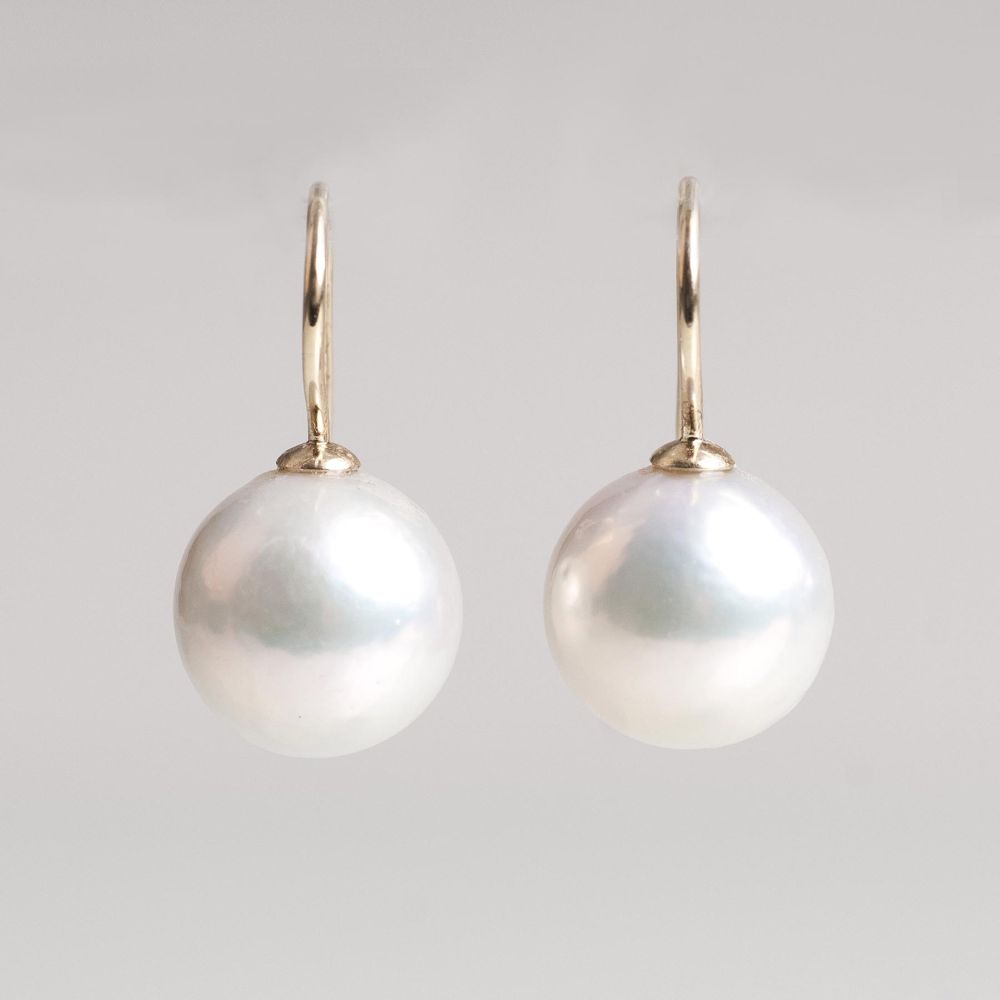 Paar Perlen-Hakenohrringe