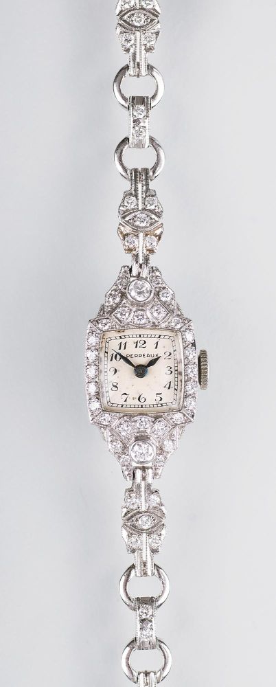 An Art-déco Ladie's Wristwatch with Diamonds