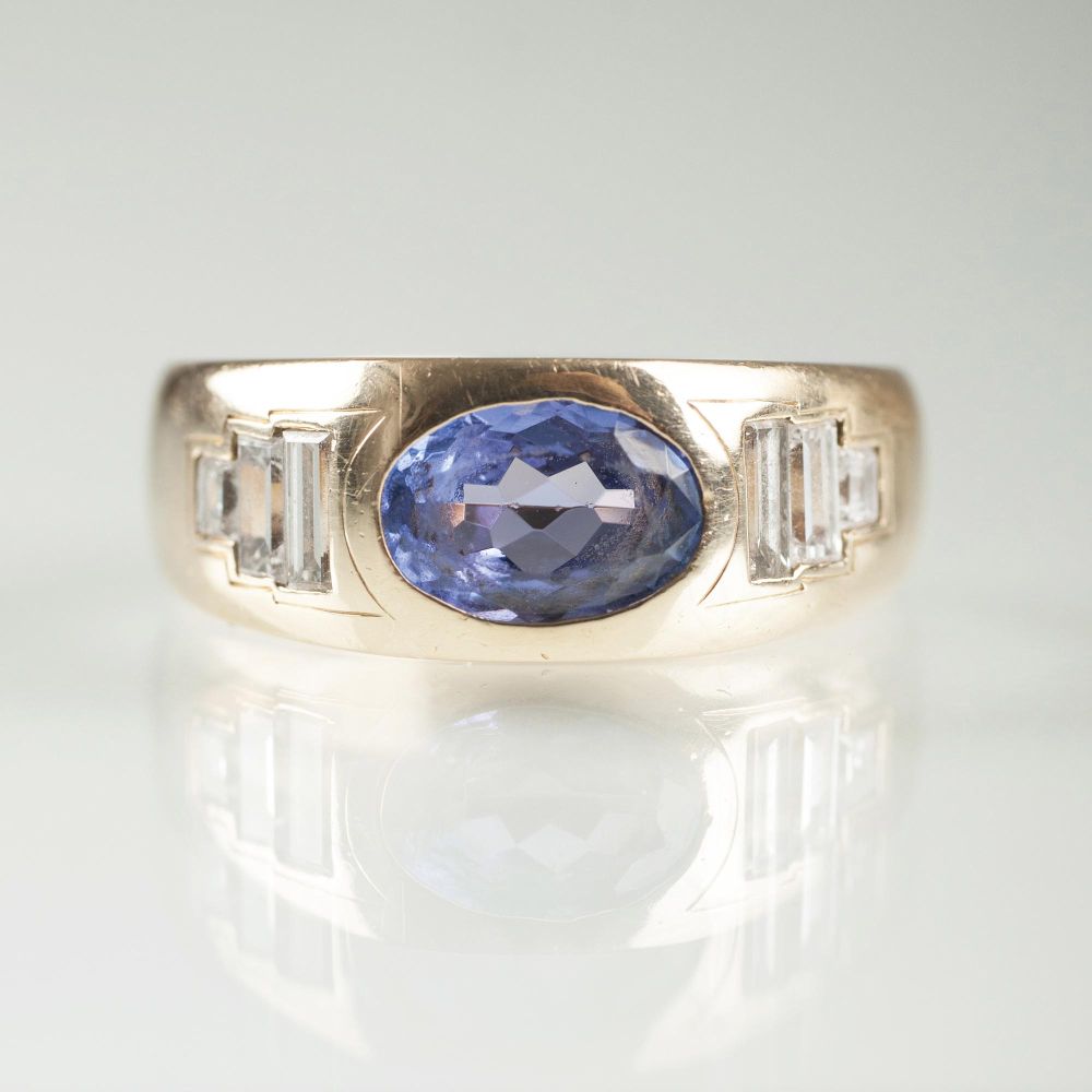 A Tanzanite Diamond Ring