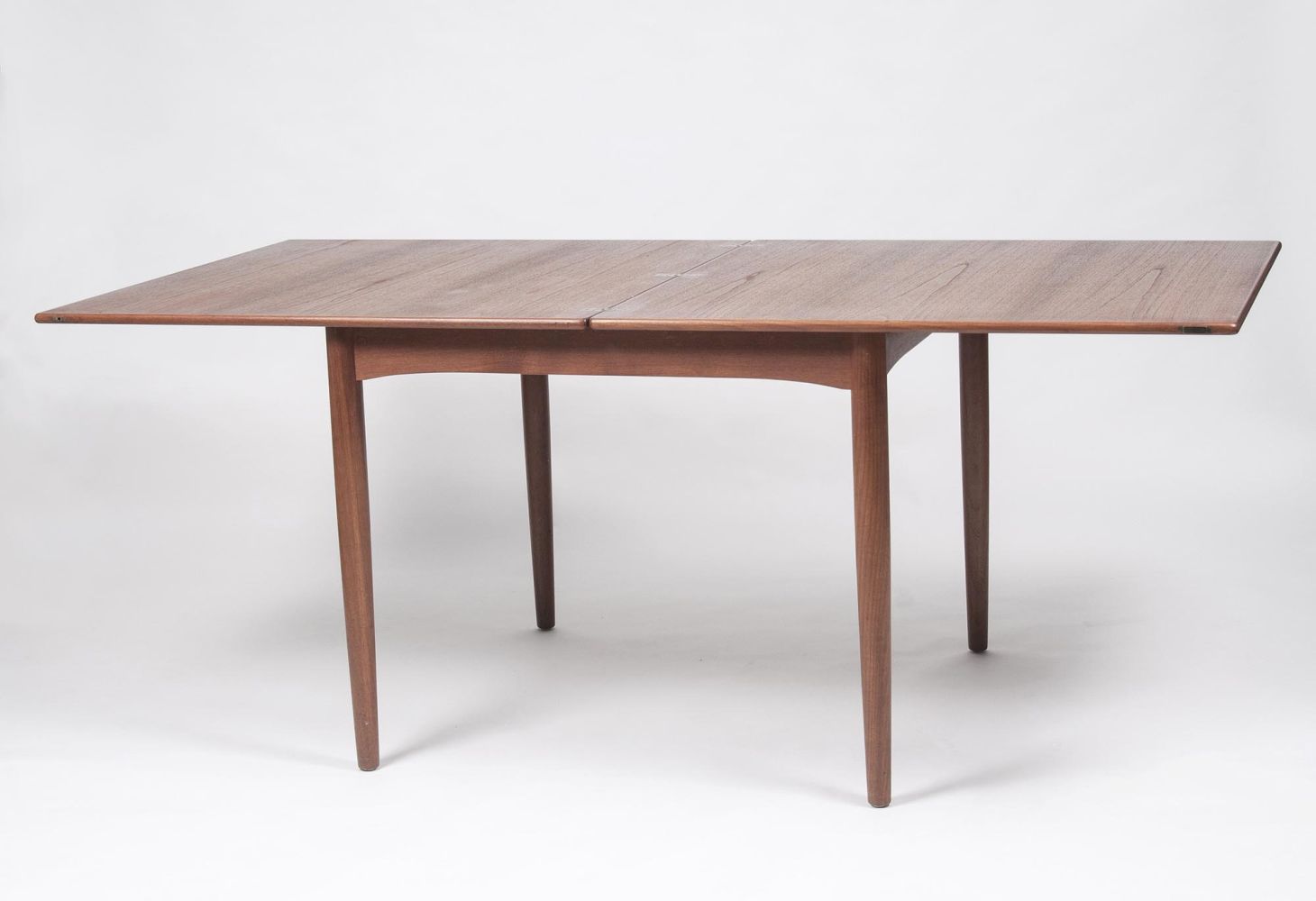 An Expandable Teakwood-Table - image 2