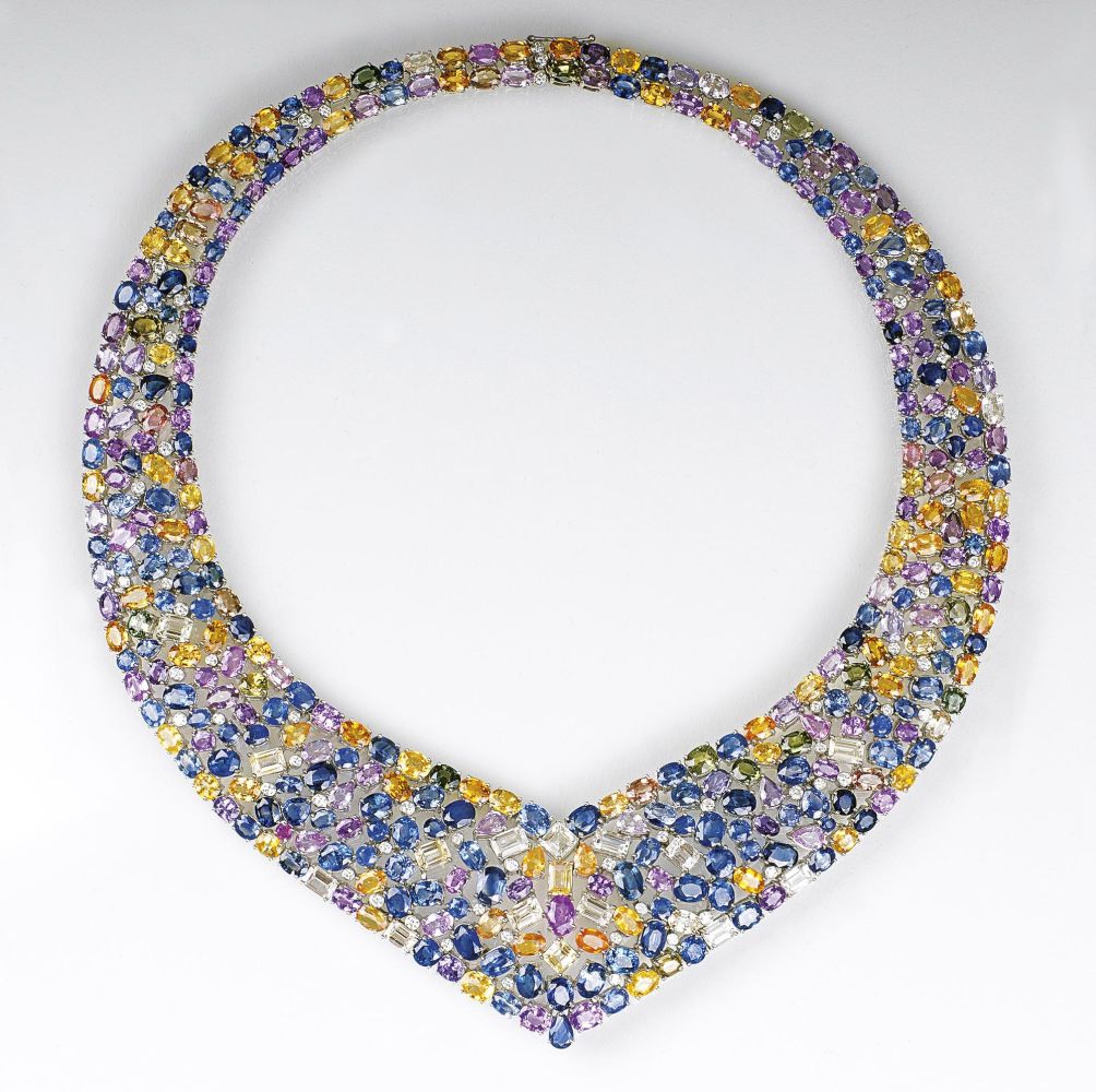 A colourful and highcarat Sapphire Diamond Necklace - image 2