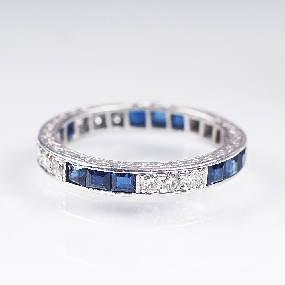 A Vintage Sapphire Diamond Memory Ring