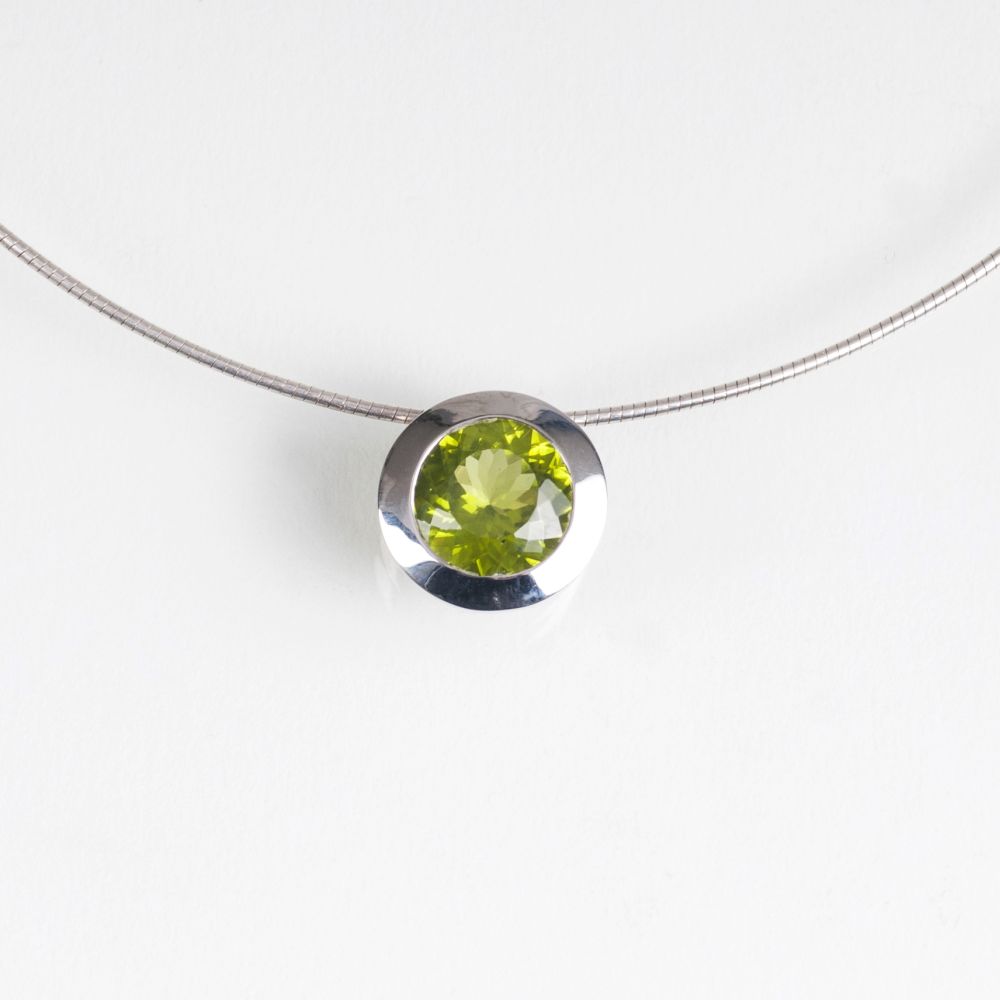 A modern Peridot Pendant with Necklace - image 2