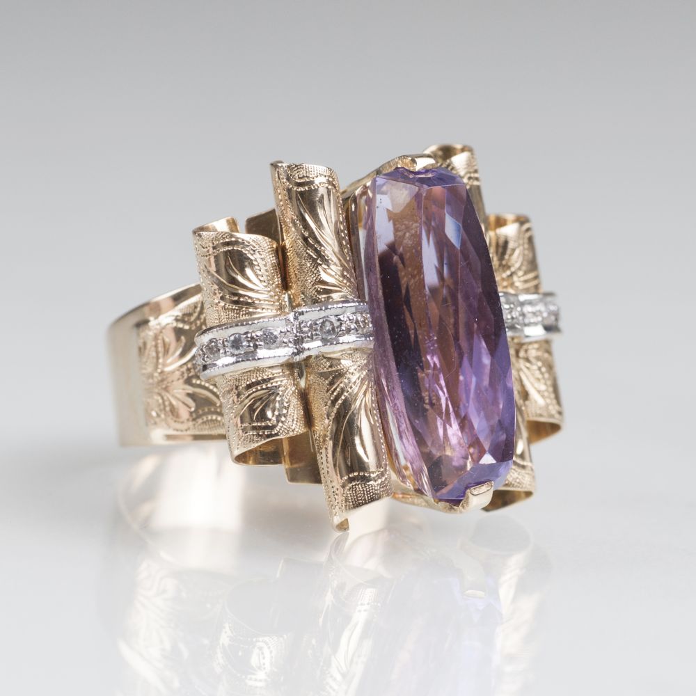 An Amethyst Diamond Ring