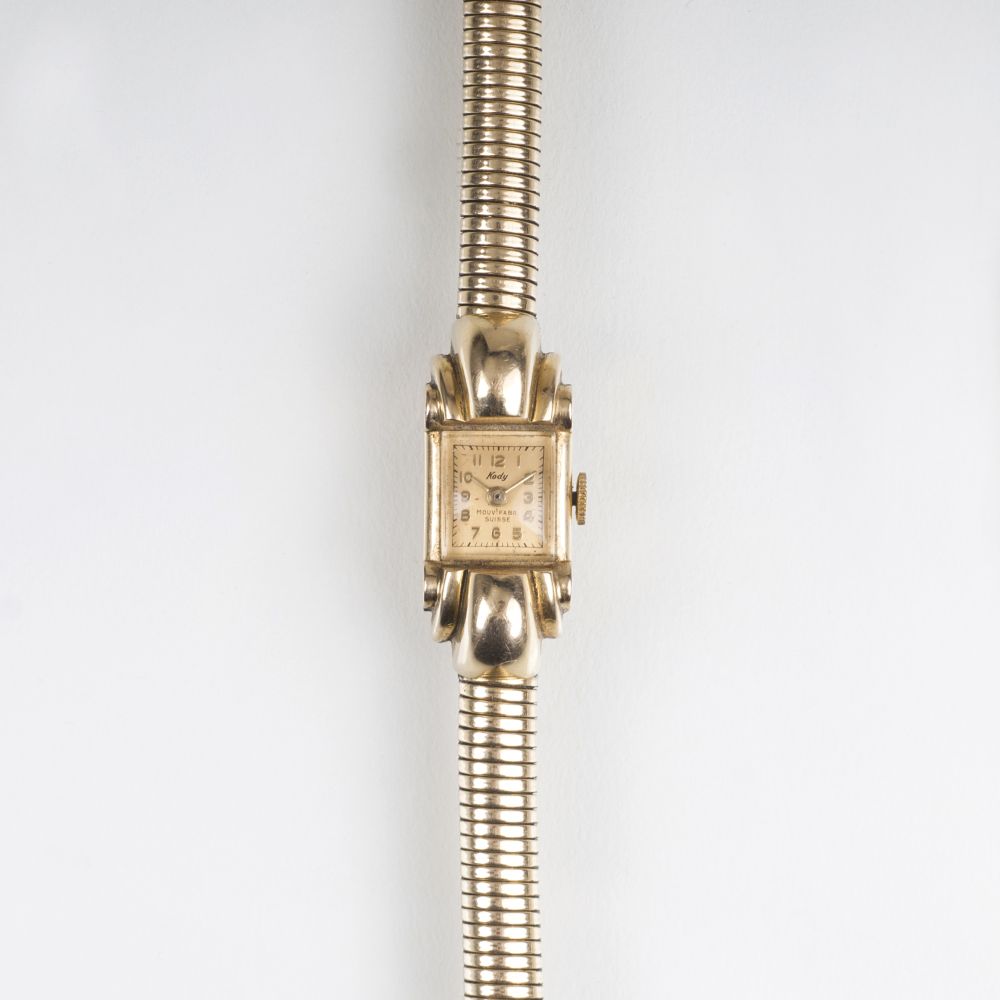 A Parisian Vintage Gold Set: Lady's Watch, Necklace and Bracelet - image 5